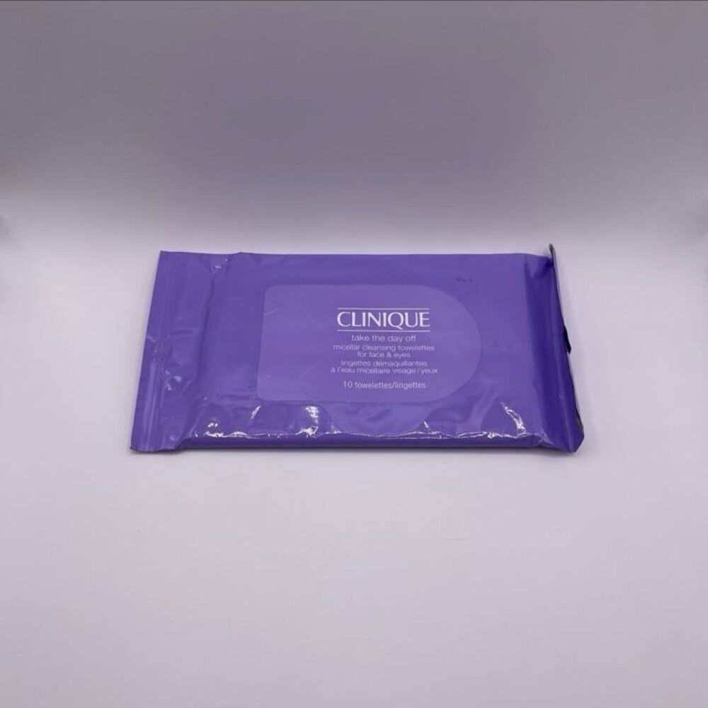 Clinique Take The Day Off Micellar Cleansing Face Towelette Wipes